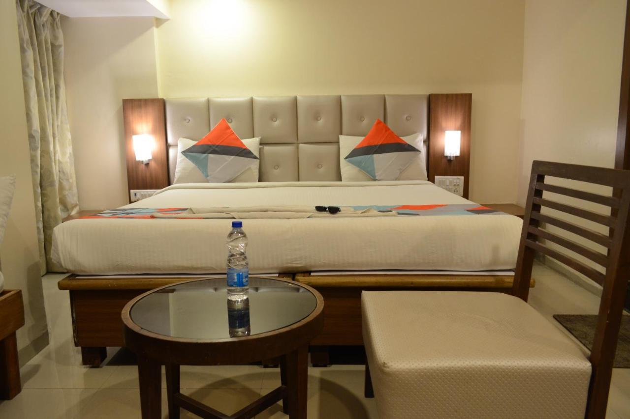 נאווי מומבאי Hotel Aishwarya Residency מראה חיצוני תמונה