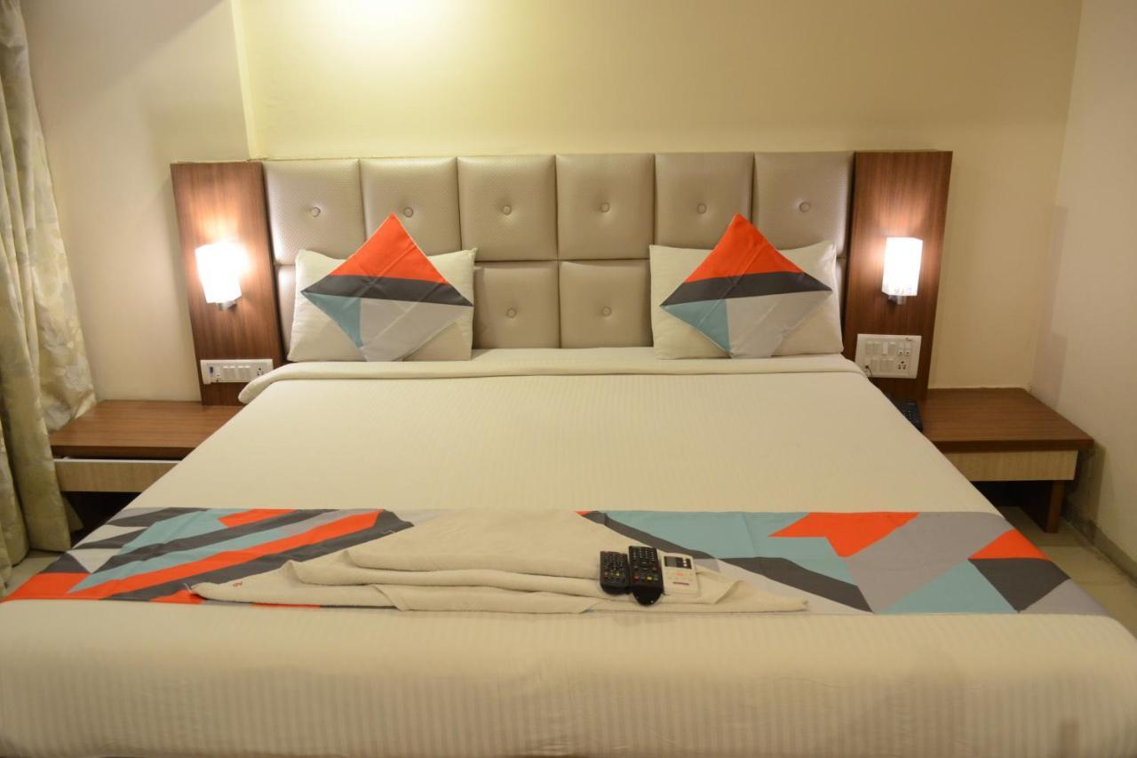נאווי מומבאי Hotel Aishwarya Residency מראה חיצוני תמונה