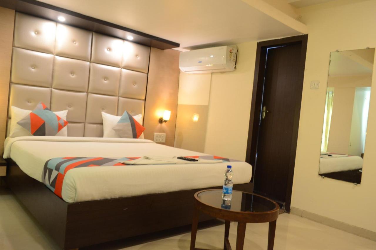 נאווי מומבאי Hotel Aishwarya Residency מראה חיצוני תמונה