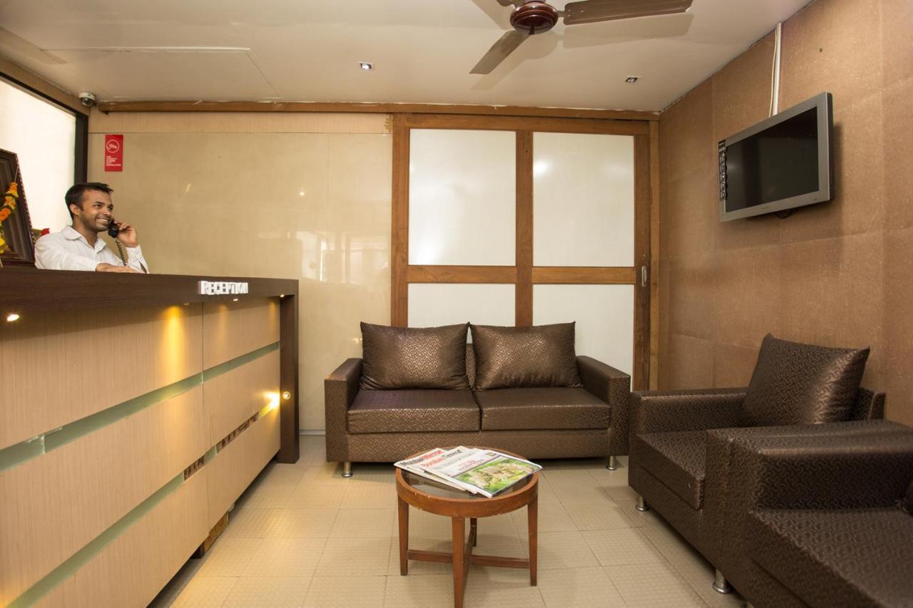 נאווי מומבאי Hotel Aishwarya Residency מראה חיצוני תמונה