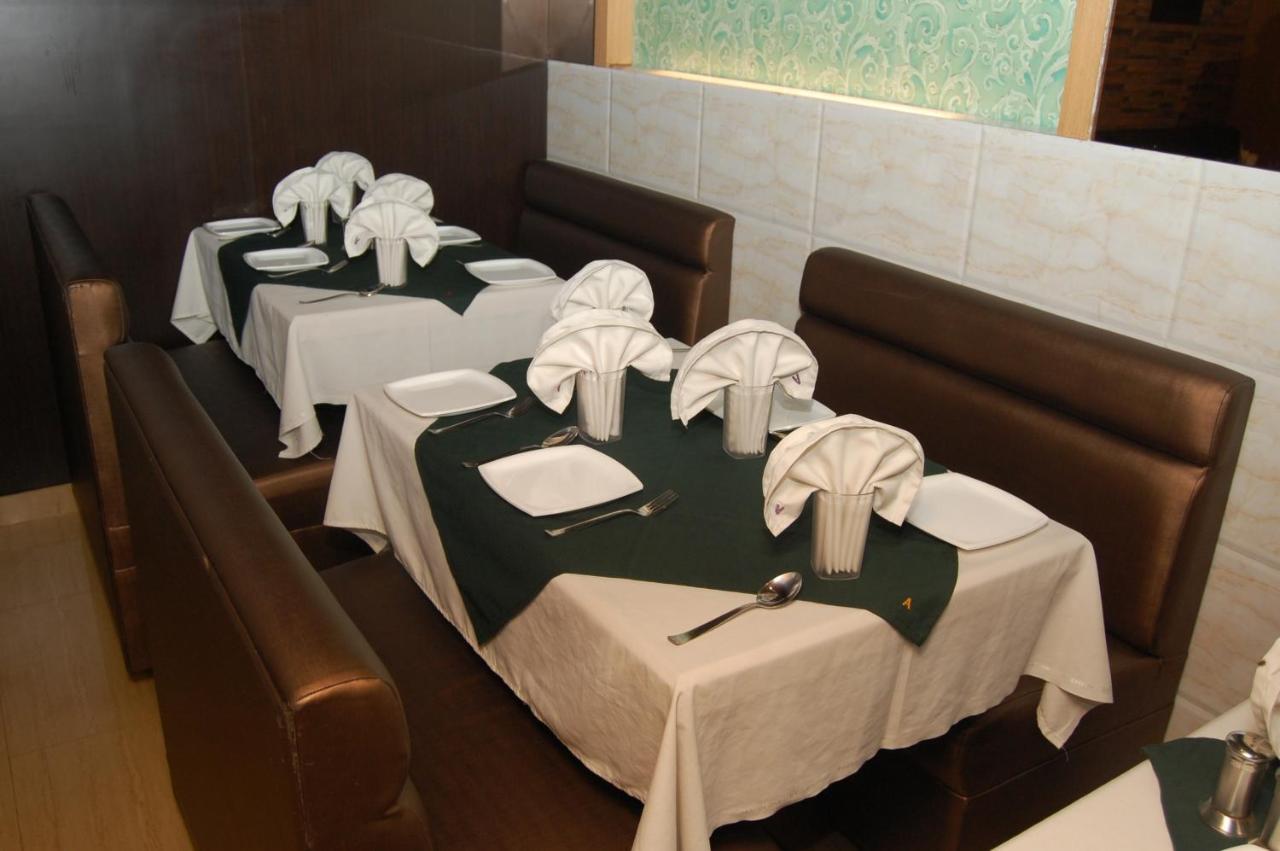 נאווי מומבאי Hotel Aishwarya Residency מראה חיצוני תמונה
